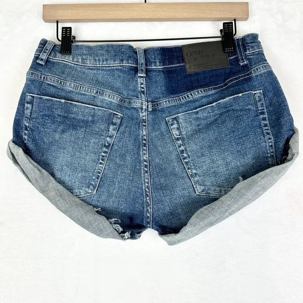 One Teaspoon Bandits Short Size 27 Relaxed Fit High Rise Button Fly Twisted Cuff - Image 2