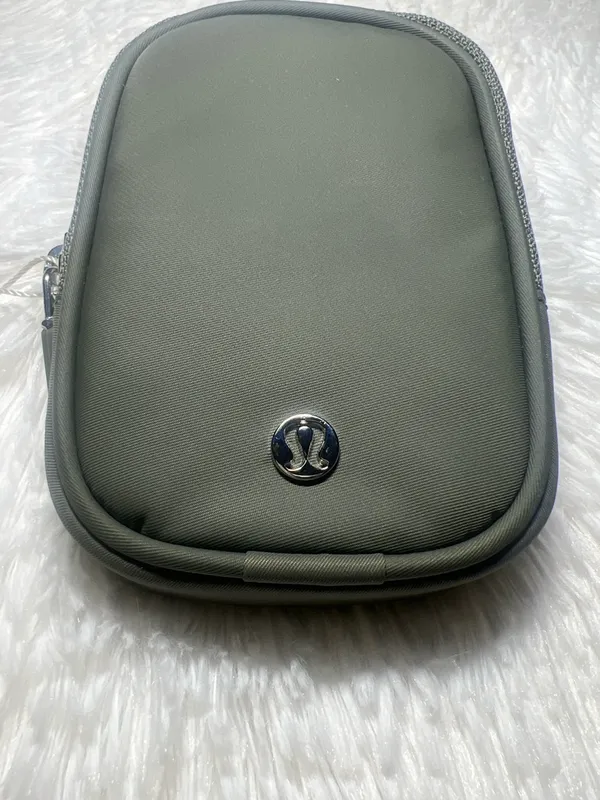 lululemon athletica  Clippable Nano Pouch - Image 2