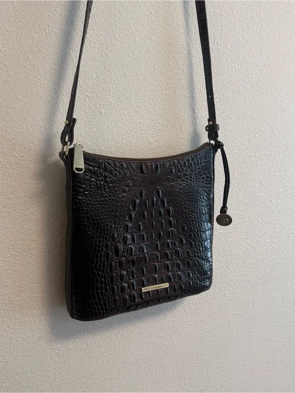 Brahmin Katie Crossbody Bag in Chocolate Melbourne Croc-Embossed Leather - Image 5