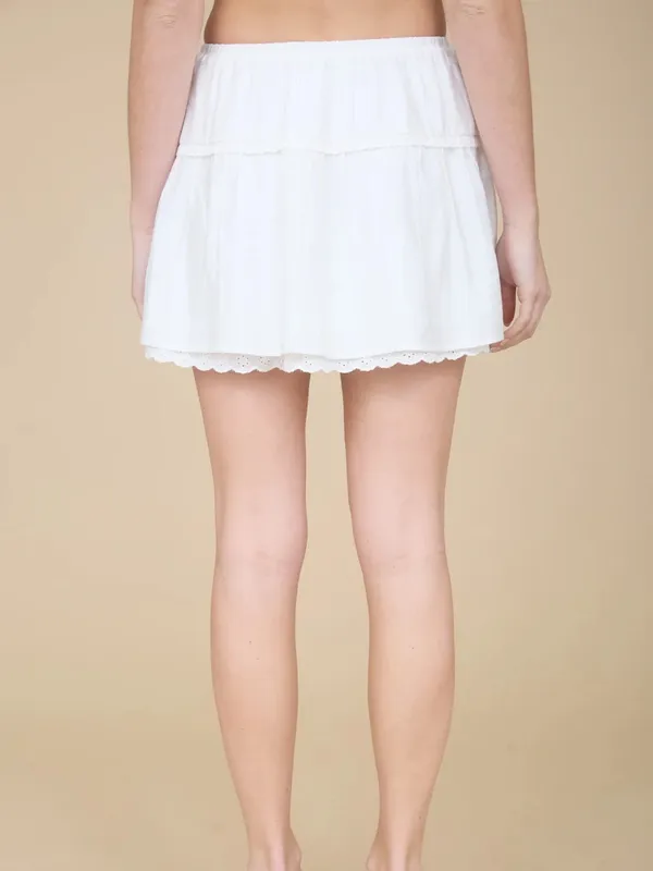 NEW White Eyelet Lace Trim Tie Waist Mini Skirt – Large - Image 2