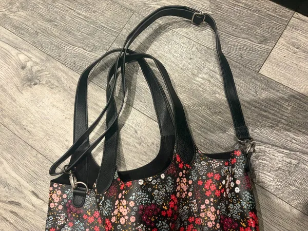 Floral Purse Pocketbook Handbag Tote Bag w/ Straps - Image 5