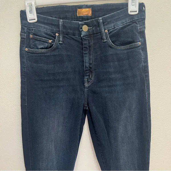 MOTHER casual Dark Blue looker ankle fray size 25‎ - Image 4