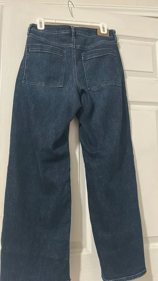 American Eagle Jeans - Image 2