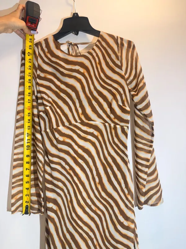 Ownley Valentina Brown Zebra Animal Print Open Back Long Sleeve Maxi Dress M - Image 9