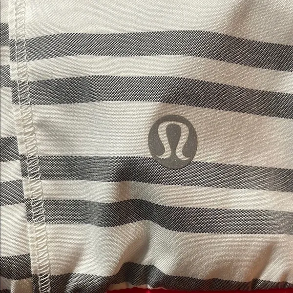 Lululemon Athletica Gray and Black‎ Ski Jacket Size S - Image 7