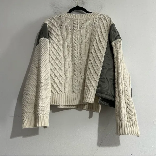 POL Cream Cable-Knit V-Neck Sweater with Olive Sleeve Panels - Image 12