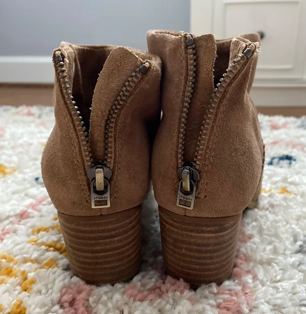 Toms Ankle Boots - Image 2