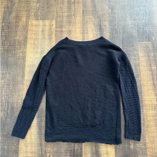 COS 100% Wool Black Textured Knit Sweater Pullover Women’s Small - Image 4