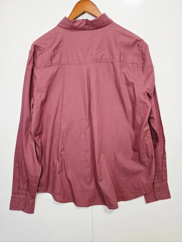 Pact Organic Cotton Relaxed Slub Long Sleeve Button Up Size L - Image 3