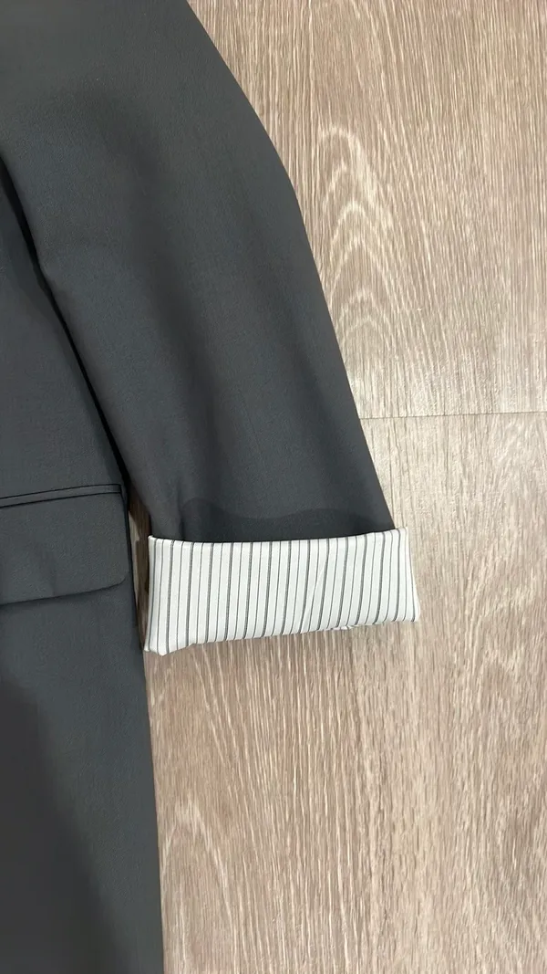 Oversized Blazer - Image 3