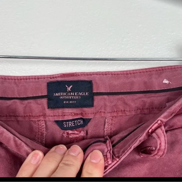 American‎ Eagle Maroon Shorts Sz 2 - Image 2