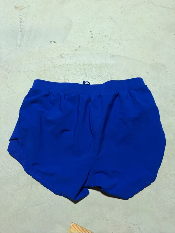 Under Armour Women's Blue Athletic Shorts small - Image 6