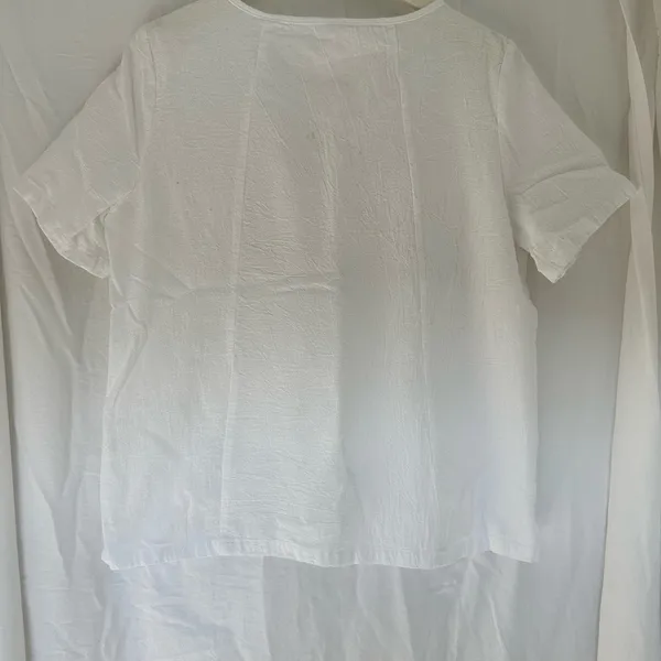 Boutiqu top White Size L - Image 2