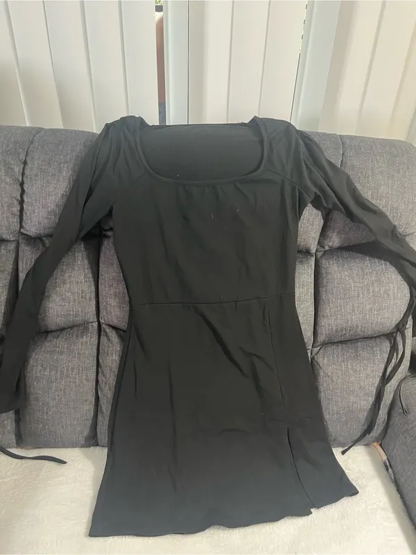 SheIn Black Long Sleeve Scoop Neck Women's Top - Image 3