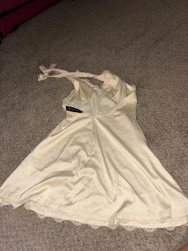 White open back dress - Image 2