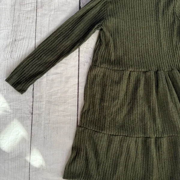 CENY Nordstrom Rack NWT size XS dark green tiered long sleeve A line dress - Image 8