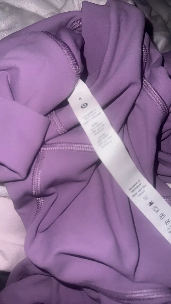 Lululemon Lilac Align Leggings 25” - Image 4
