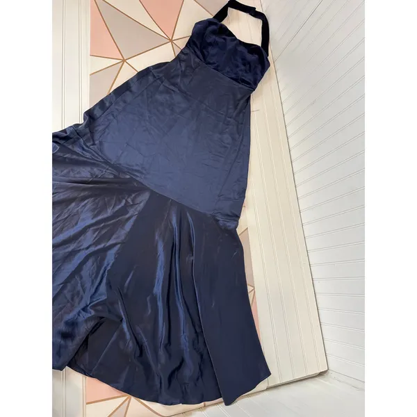 NWOT Lulus Mesmerizing Impression Navy Velvet Satin Halter Maxi Dress Size S - Image 3