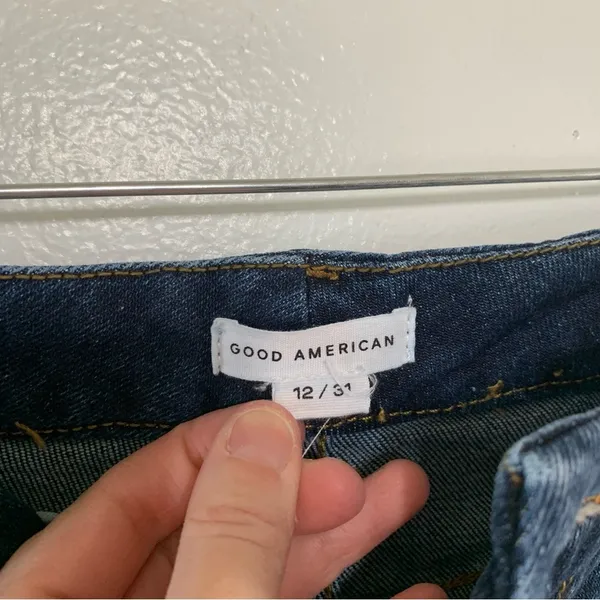 Good American Good Waist High Rise Skinny Jeans W/ Distressed Pockets Size 12 - Image 6