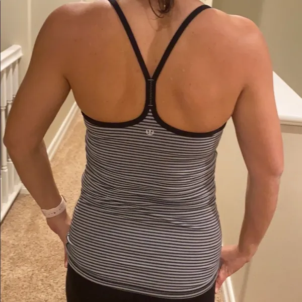 lululemon power Y tank - Image 2