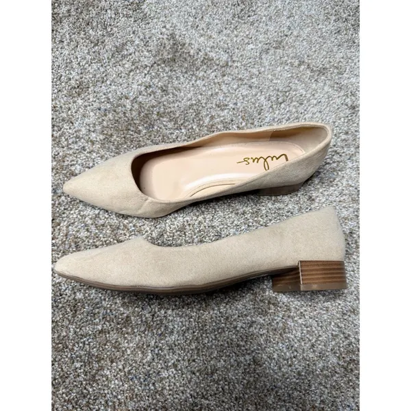 Lulus Women's Alessia Light Nude Suede Low Pointed-Toe Heels 7.5 - Image 3