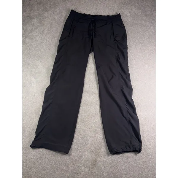 Athleta La Viva Pants, which feature a signature ruched (gathered)Size 6 - Image 3