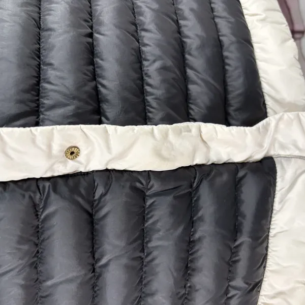 Kate Spade New York Quilted Puffer Jacket Ivory Black Trim Pearl Buttons XSMALL - Image 5