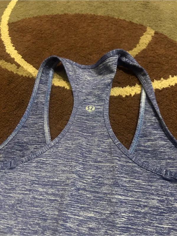 Lululemon heathered blue racerback tank top see measurements woman’s S 4/6 - Image 4