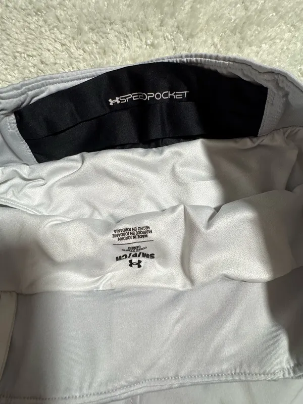 Under Armour Shorts Athletic Grey - Image 4