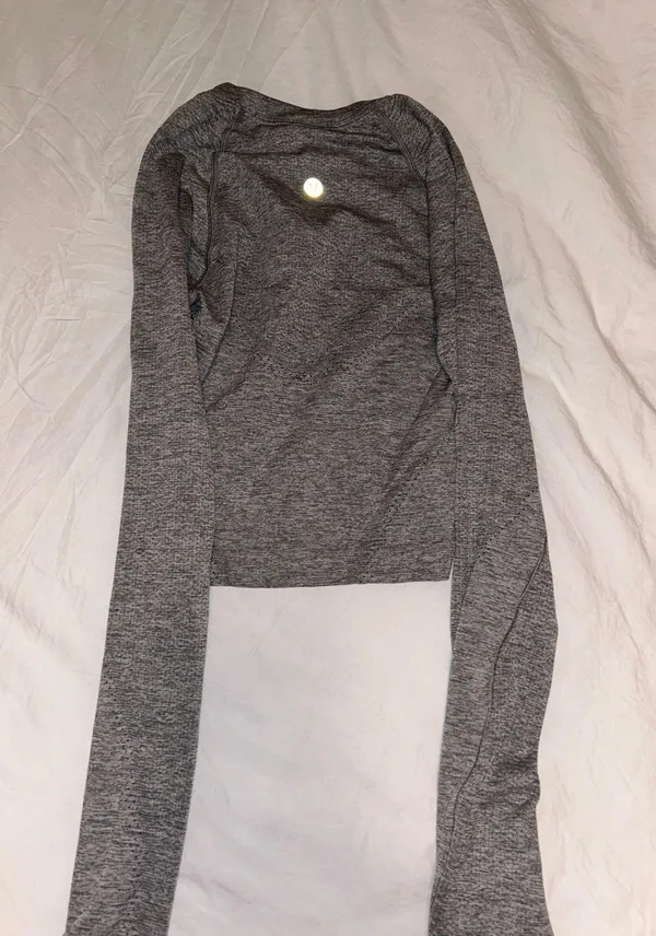 Lululemon Swiftly Tech Long Sleeve - Image 3