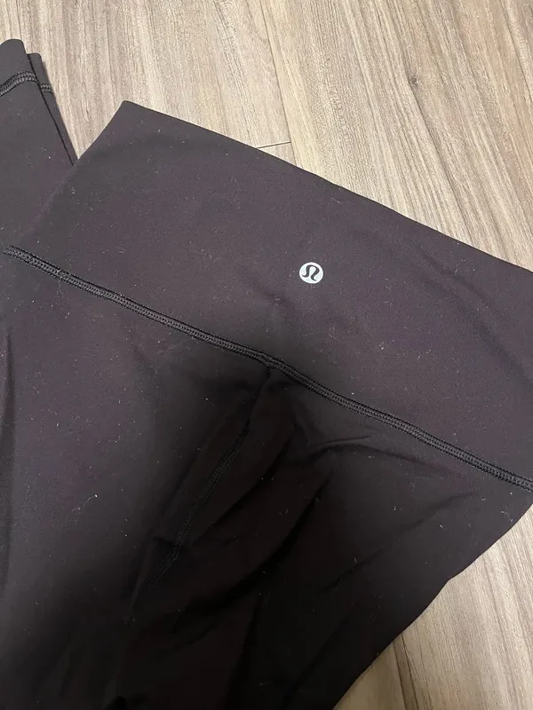 Lululemon Black Wunder Under Leggings - Image 5