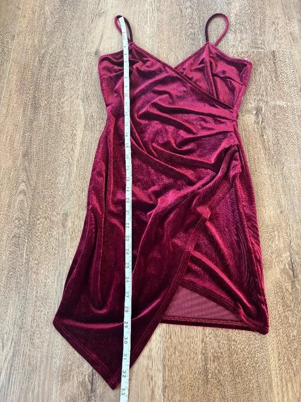 Windsor Burgundy Velvet Dress - Size Medium - Image 4