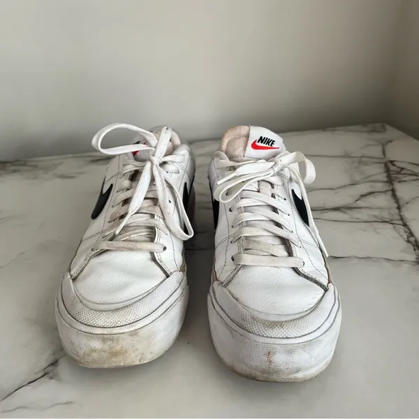 Nike Court Legacy Lift Platform Sneakers Size Womens 8 - Image 3
