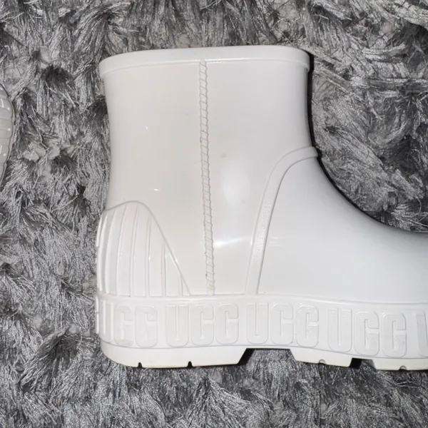 UGG Drizlita Rain Boots Women 5 White Waterproof Rubber Ankle Sheepskin Insole‎ - Image 11