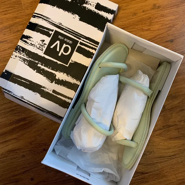 Dolce Vita NWT Sandals Sage Green Size 6.5 - Image 4