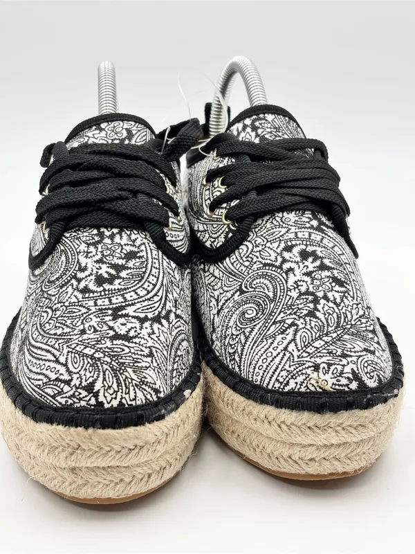 Catisa Black & White Paisley Espadrille Lace-Up Flats Size 37 / US 6.5 - Image 3
