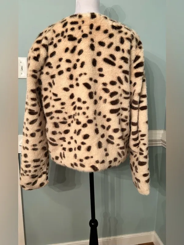 a new day Cream and Brown Faux Fur Leopard Jacket - Image 2