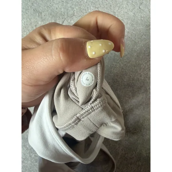Lululemon Align Tank White Size 4 Built In Bra - Image 9
