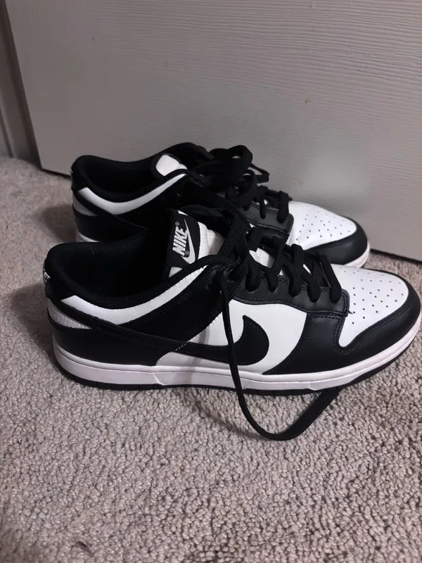 Nike Dunk Low Panda - Image 4