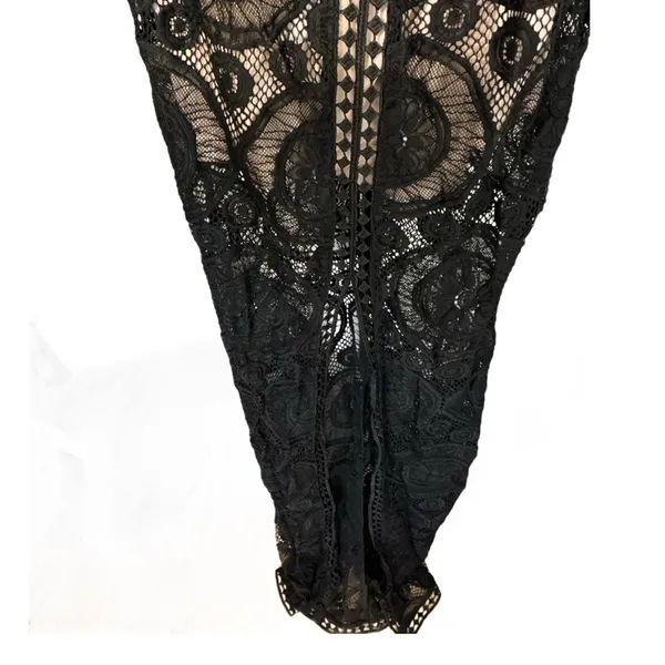 L'ATISTE Black Maxi Dress with Lace Design NWOT - Image 3