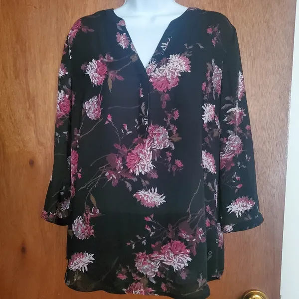 Maurices Floral Side Button Blouse - Image 2