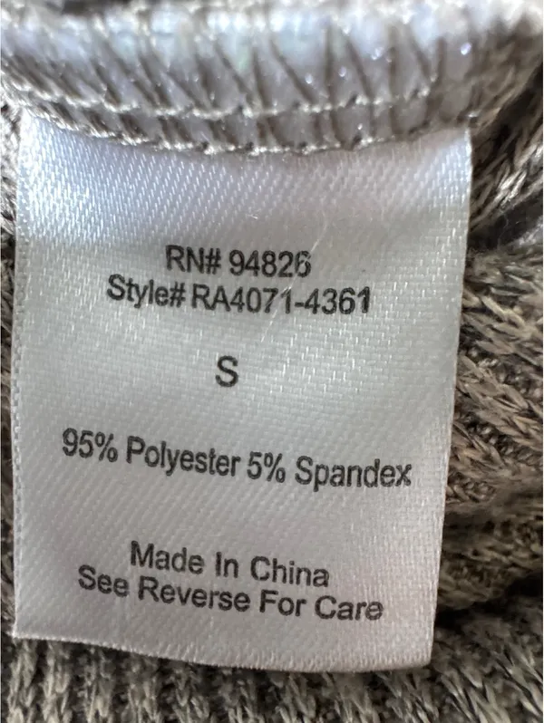 Cozy Taupe Ribbed V-Neck Sweater by no frills - Size Small - Image 5