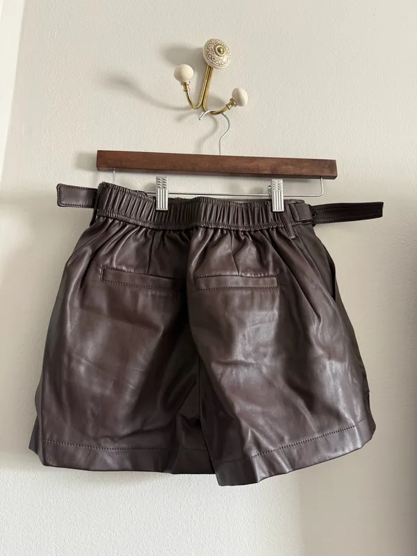 Bar III faux leather shorts - Image 3
