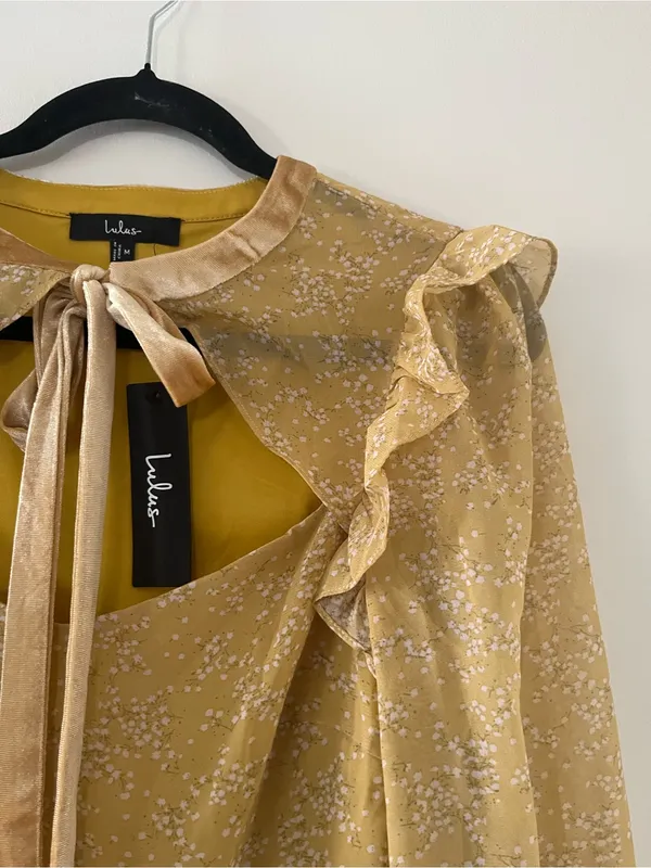 NWT Lulus Mustard Yellow Floral Ruffle Mini Dress Medium Cottagecore Romantic - Image 3
