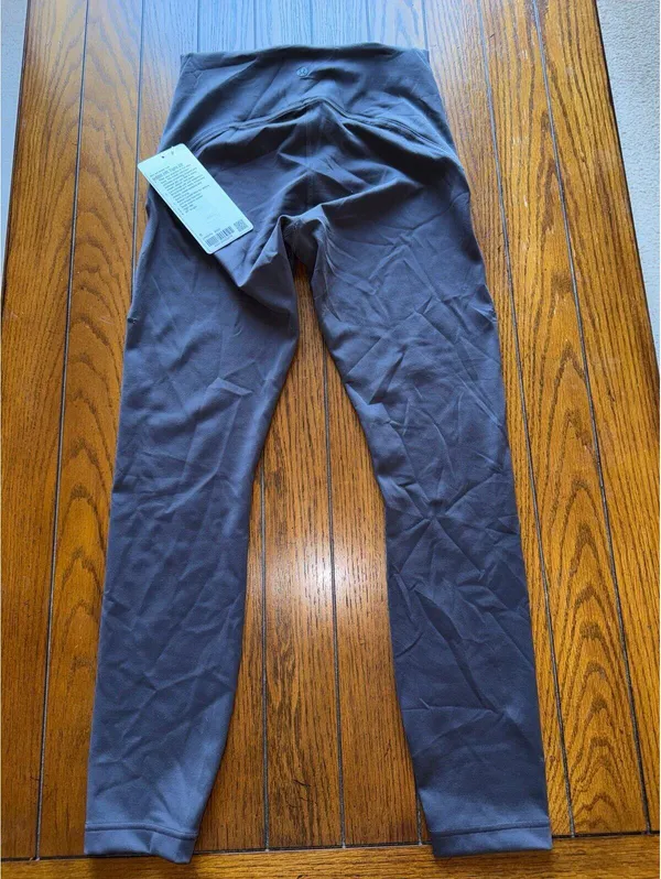 Lululemon Instill High Rise 25” Black Granite Size 6 NWT - Image 2