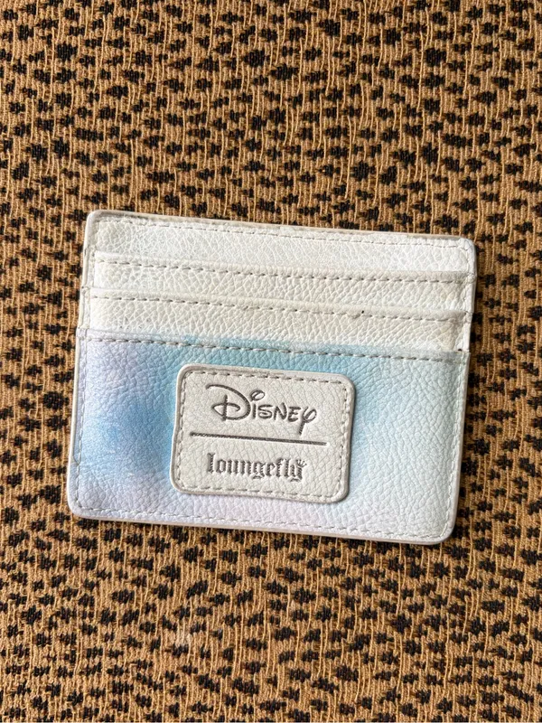 Loungefly Disney Frozen 2 Elsa Cardholder - Image 3