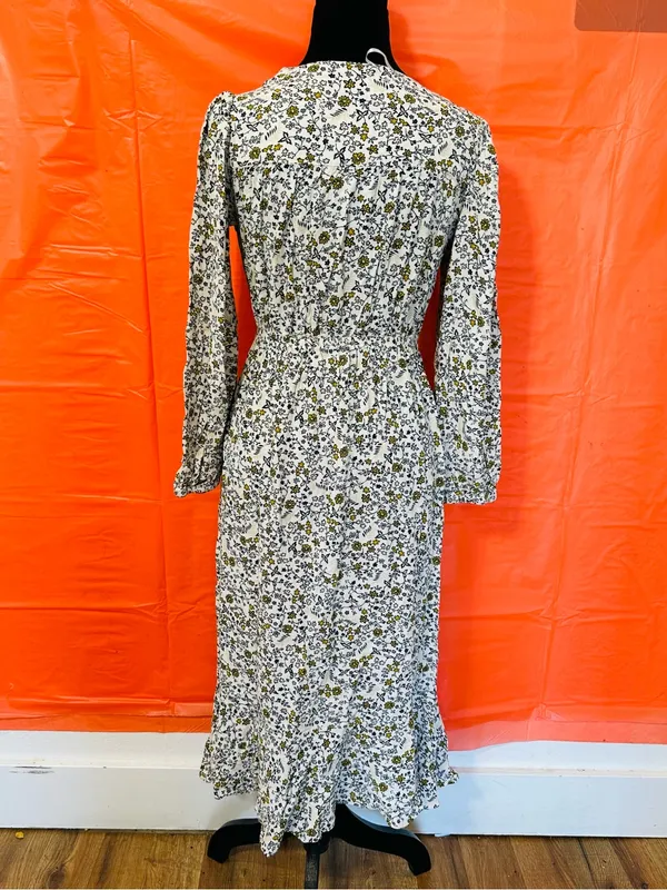 SD Collection Cream Floral Midi Dress with Olive Accents - Image 3