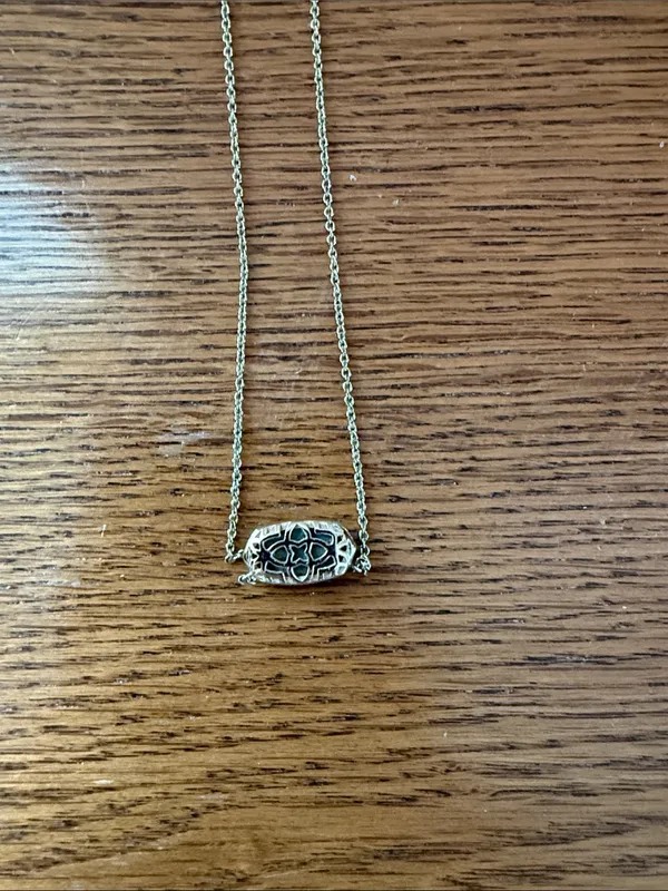 Kendra Scott Gold Chain Necklace with Turquoise Stone Pendant - Image 4