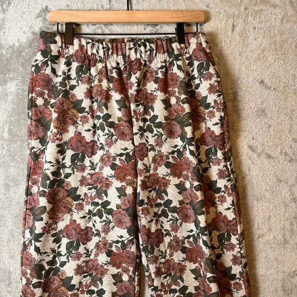 Lovers and Friends Tie Ankle Sweatpant in Red Victorian Floral size Medium‎ - Image 5