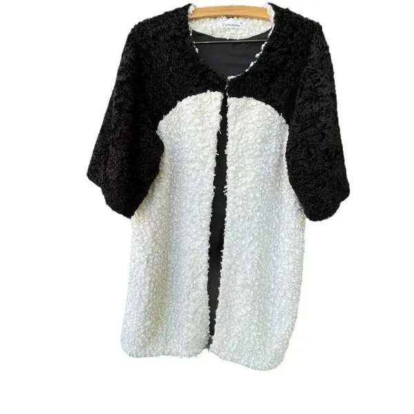 V. By Paris Valtadoros size M faux lamb fur coat. - Image 2